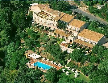 Le Baou Hotel 4*